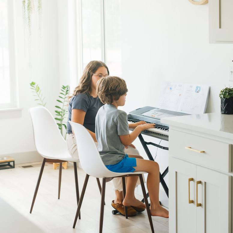 Piano lessons in your home